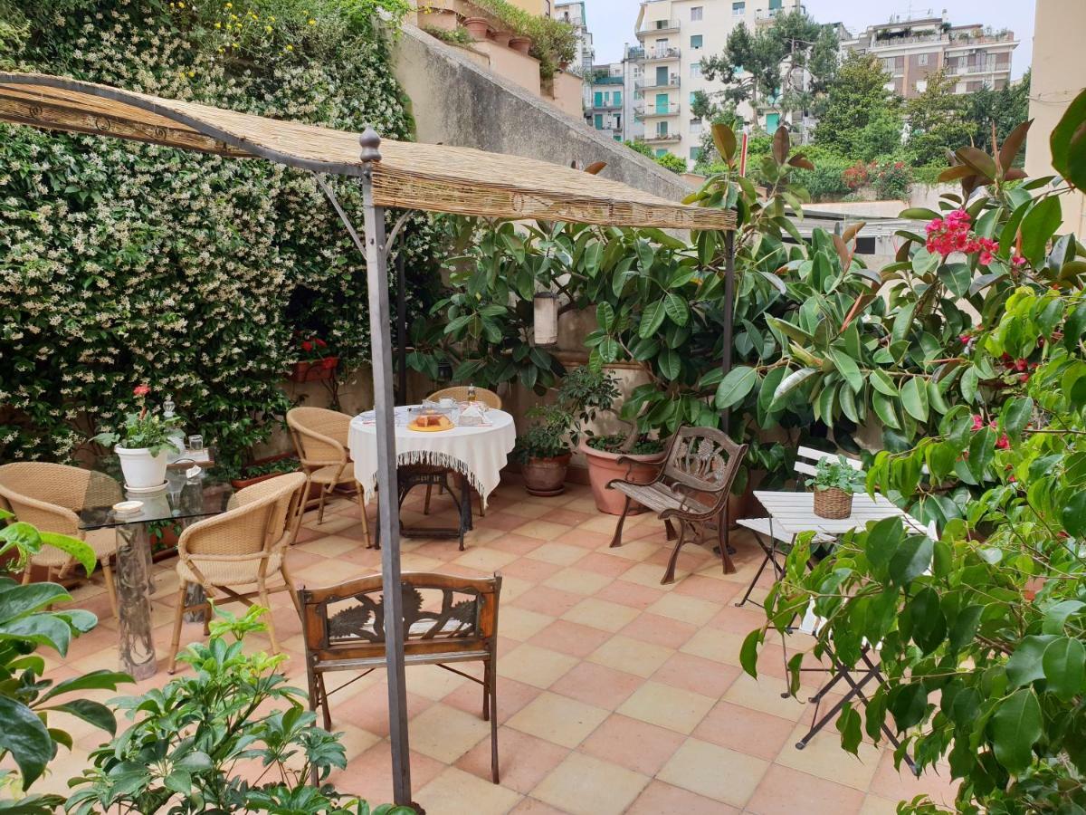 B&B Michelangelo Νάπολη Εξωτερικό φωτογραφία